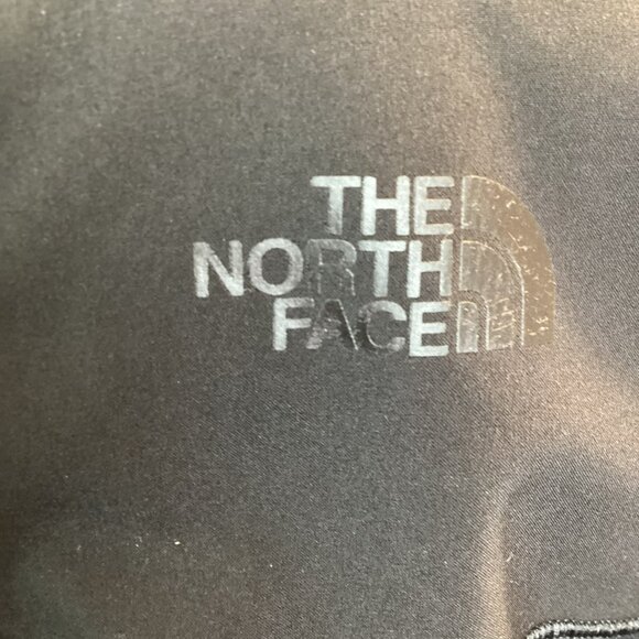 North Face Womens XL Mountain Athletics Pullover Hoodie - Picture 7 of 11